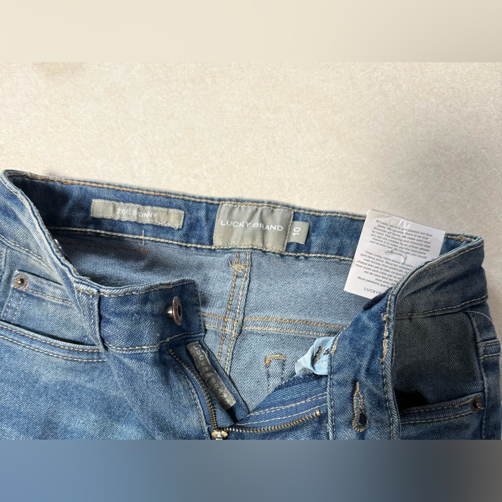 Lucky Brand Zoe Skinny Girls' Ada Wash Jeans Size 10 NWT - Picture 3 of 11
